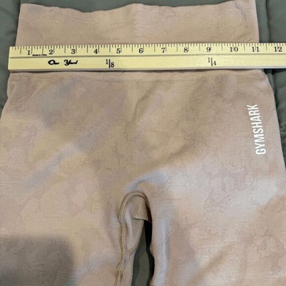 GymShark Leggings Pink Camo Textured Print Size Small - Picture 6 of 11